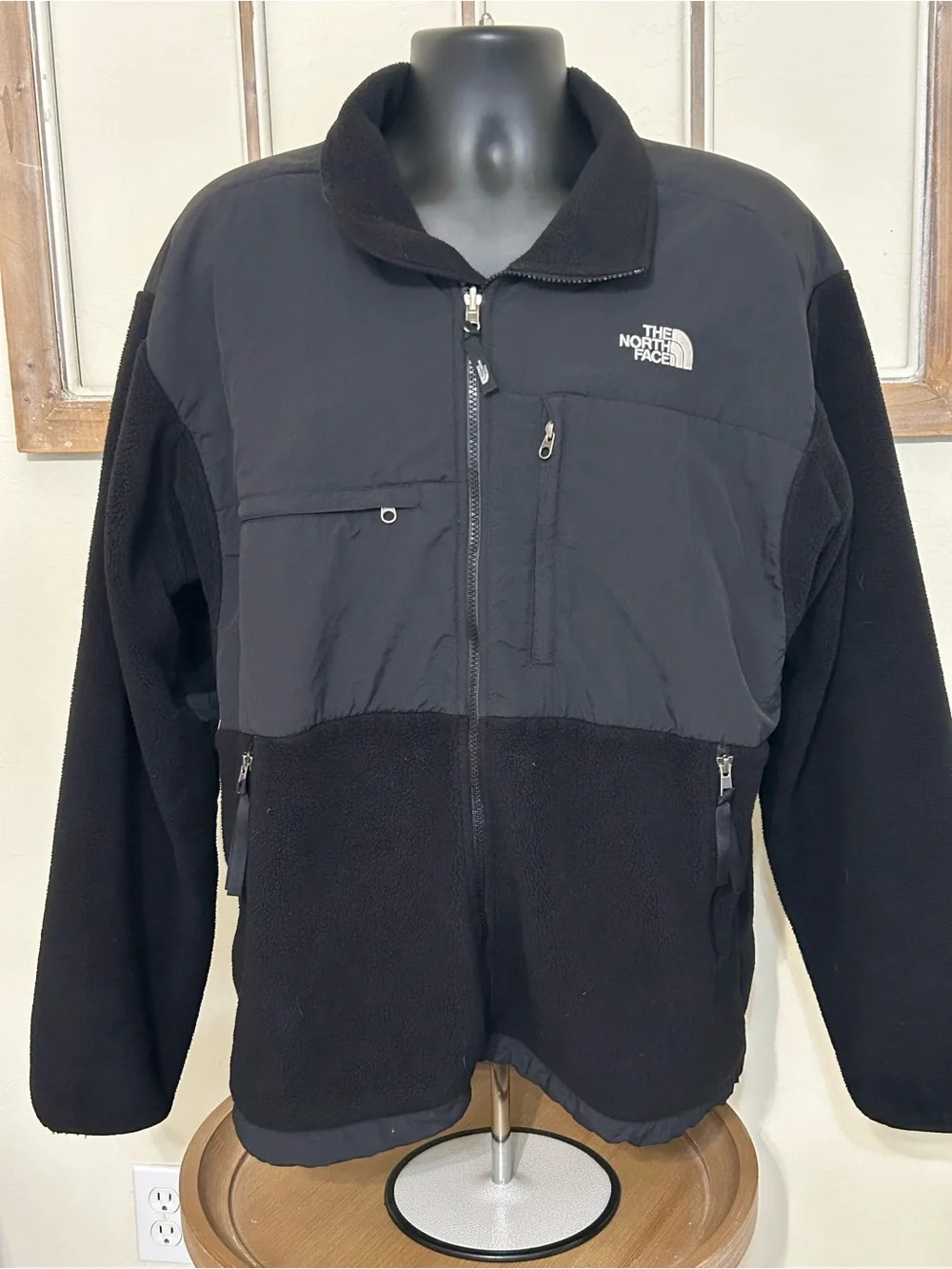 The North Face Men’s Black Fleece Jacket - Full Zip